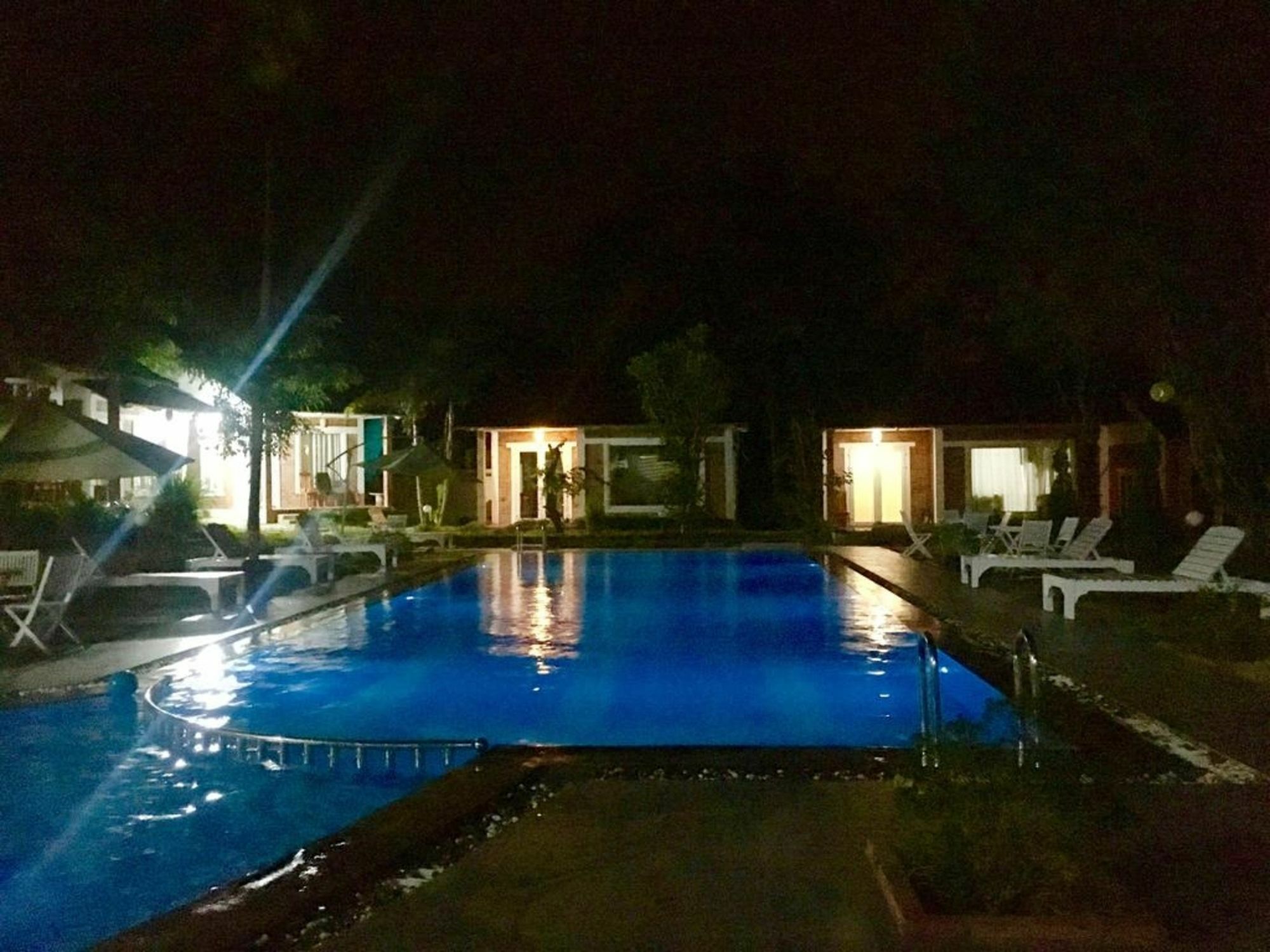 Her Bungalow Phu Quoc Luaran gambar